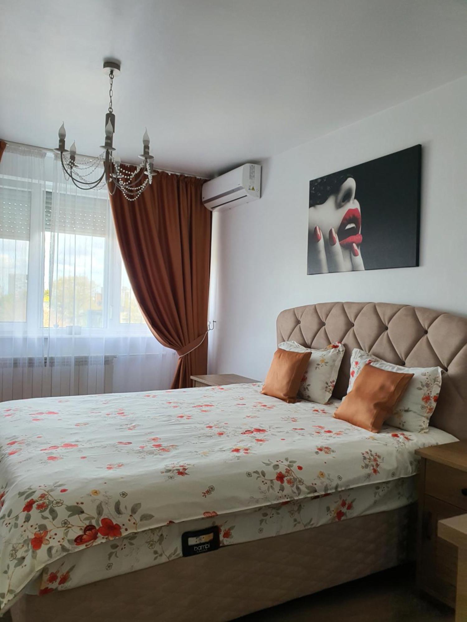 Chic Apartment- Place To Remember Galaţi Eksteriør bilde