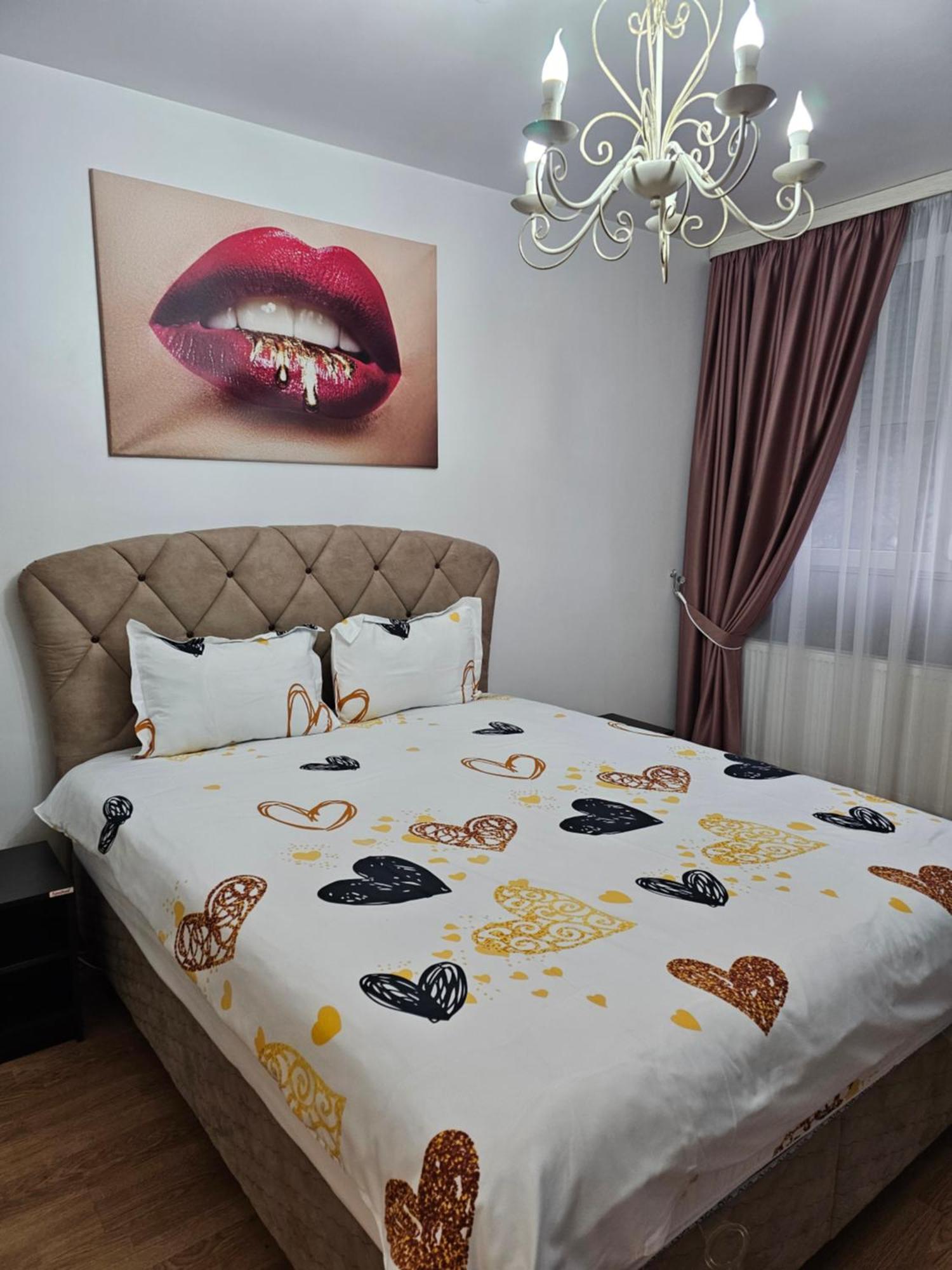 Chic Apartment- Place To Remember Galaţi Eksteriør bilde