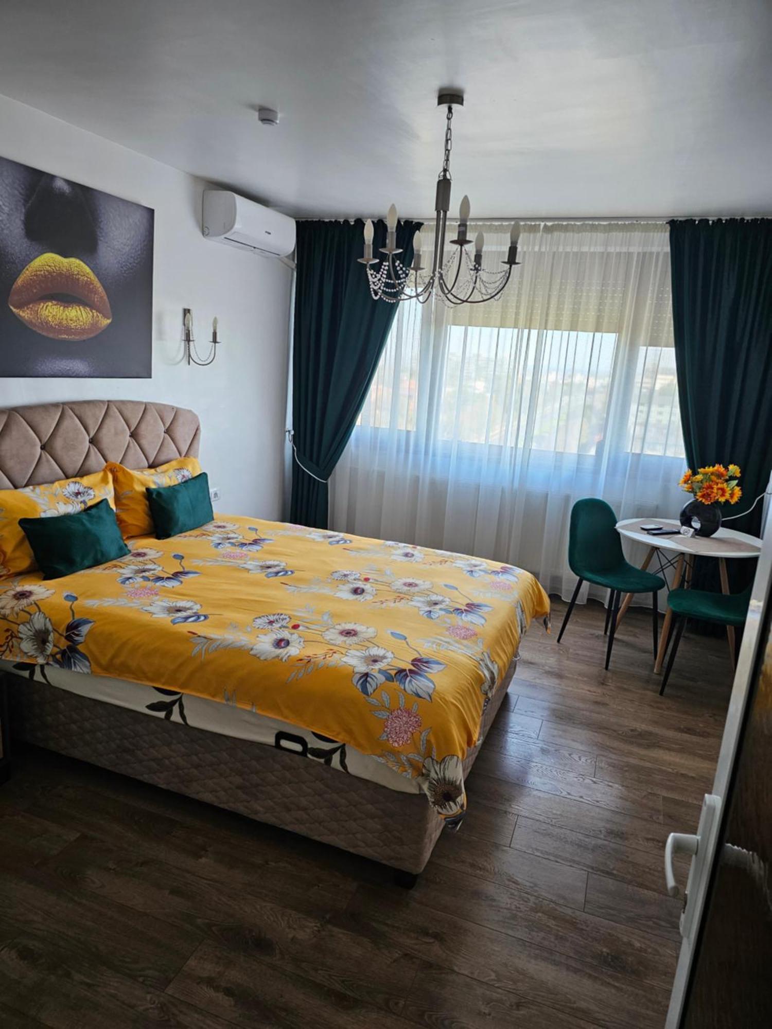Chic Apartment- Place To Remember Galaţi Eksteriør bilde